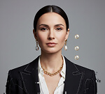 Poor AI headshot example 3